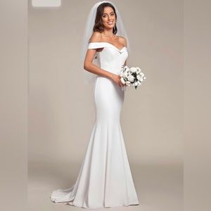 NWT White Full Length Mermaid Gown for Wedding, Prom, Homecoming